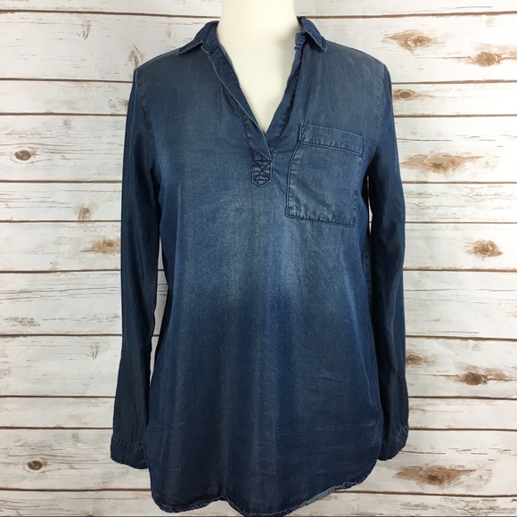 DE Collection Tops - DE Collection Soft Medium Wash Denim Pullover Top